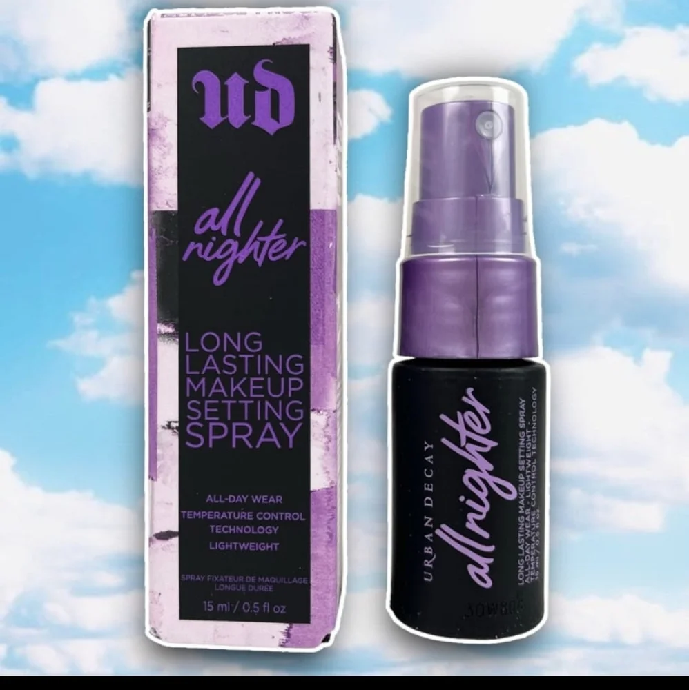 💥💥Host pick 💥 NIB!! Urban Decay all nighter Setting Spray 4oz